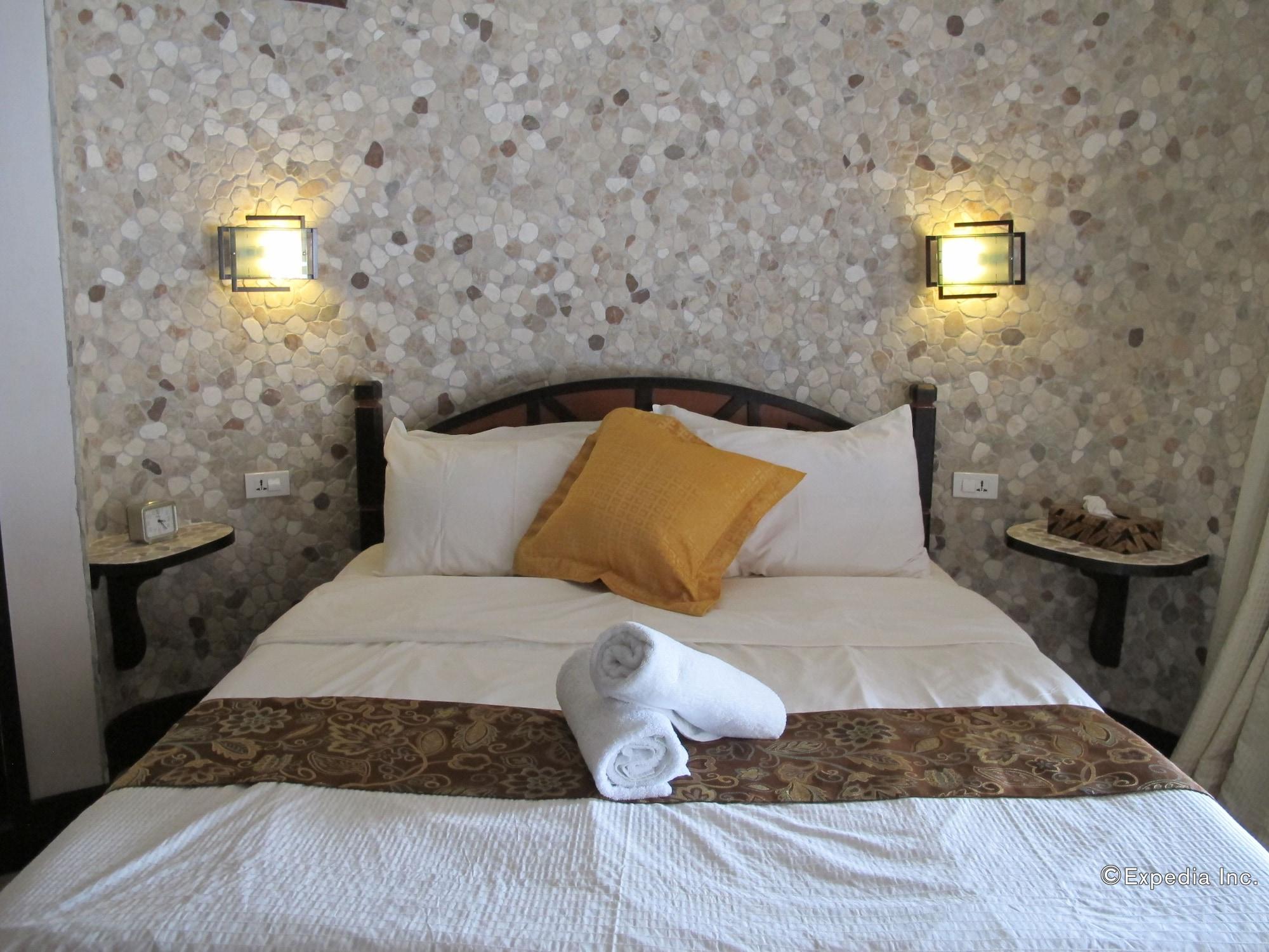 פוארטו גאלרה Utopia Resort & Spa מראה חיצוני תמונה