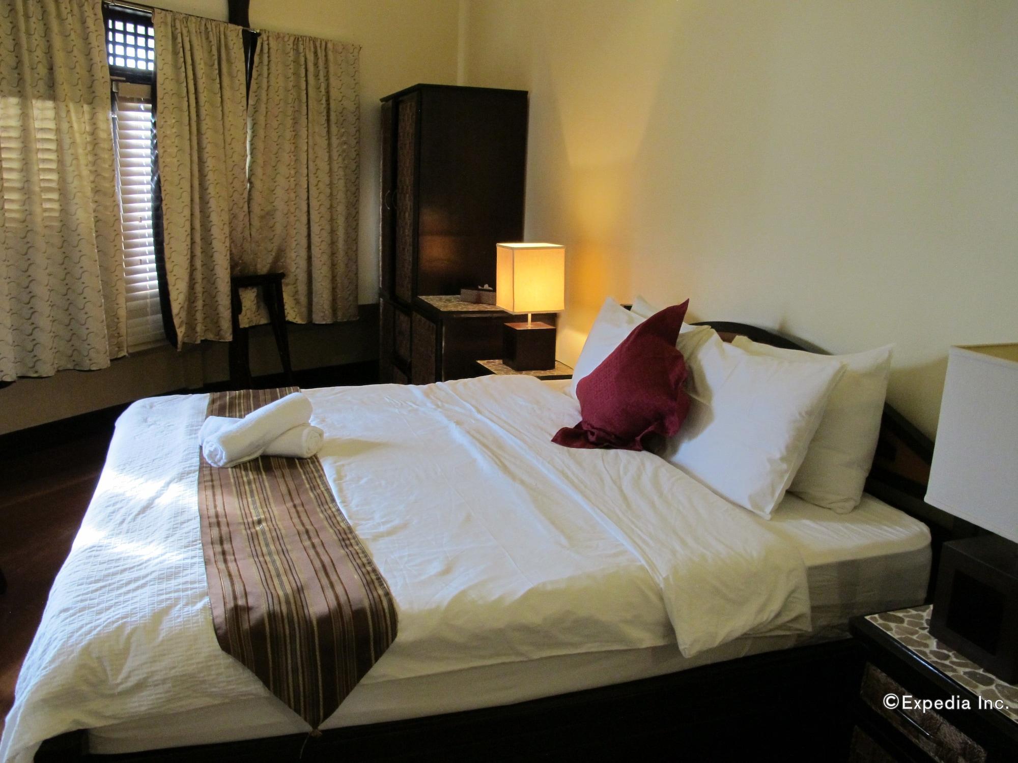 פוארטו גאלרה Utopia Resort & Spa מראה חיצוני תמונה